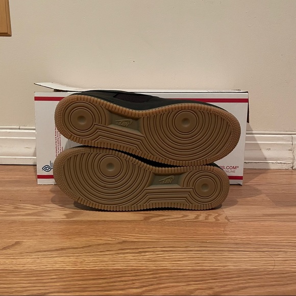 Air Force 1 Low Gore-Tex black/Gum Size 10 Deadstock new without box DS - Picture 4 of 5